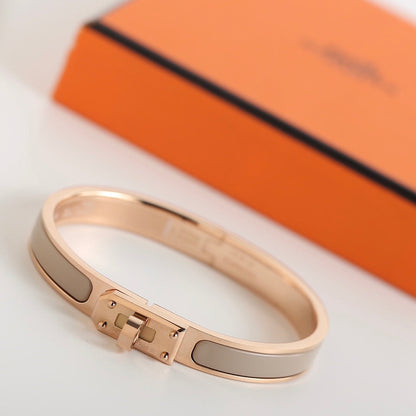 [Super Jewellery]HM KELLY GREY BRACELET