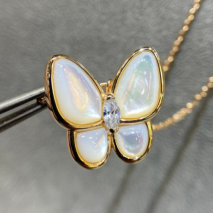 [Super Jewellery]BUTTERFLY MOP DIAMOND NECKLACE