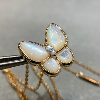 [Super Jewellery]BUTTERFLY MOP DIAMOND NECKLACE
