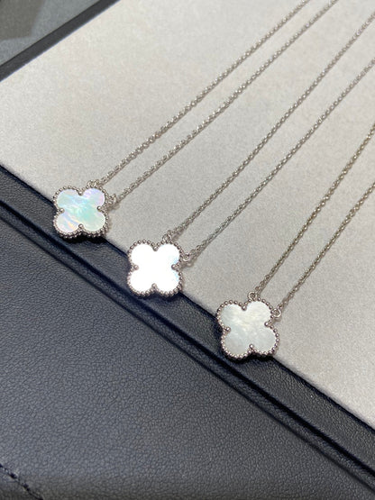 [Super Jewellery]CLOVER MEDIUM SILVER WHITE MOP NECKLACE