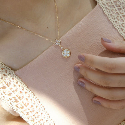 [Super Jewellery]STAR AND SUN WHITE MOP 2 MOTIF PINK GOLD NECKLACE