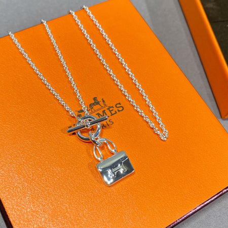 [Super Jewellery]CONSTANCE PEDANT SILVER NECKLACE