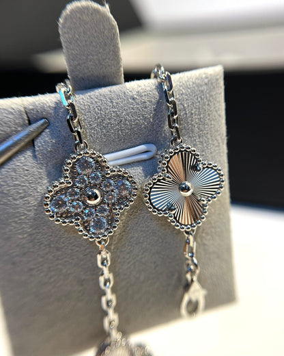 [Super Jewellery] CLOVER 5 MOTIF LASER BRACELET COLLECTION