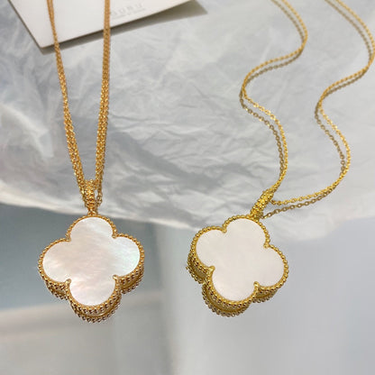 [Super Jewellery]CLOVER 25MM MOP LARGE PENDANT NECKLACE