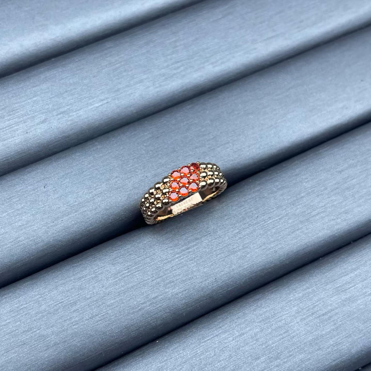 [Super CiCi]SCHMALER RING MIT PERLENBESATZ UND DIAMANTEN
