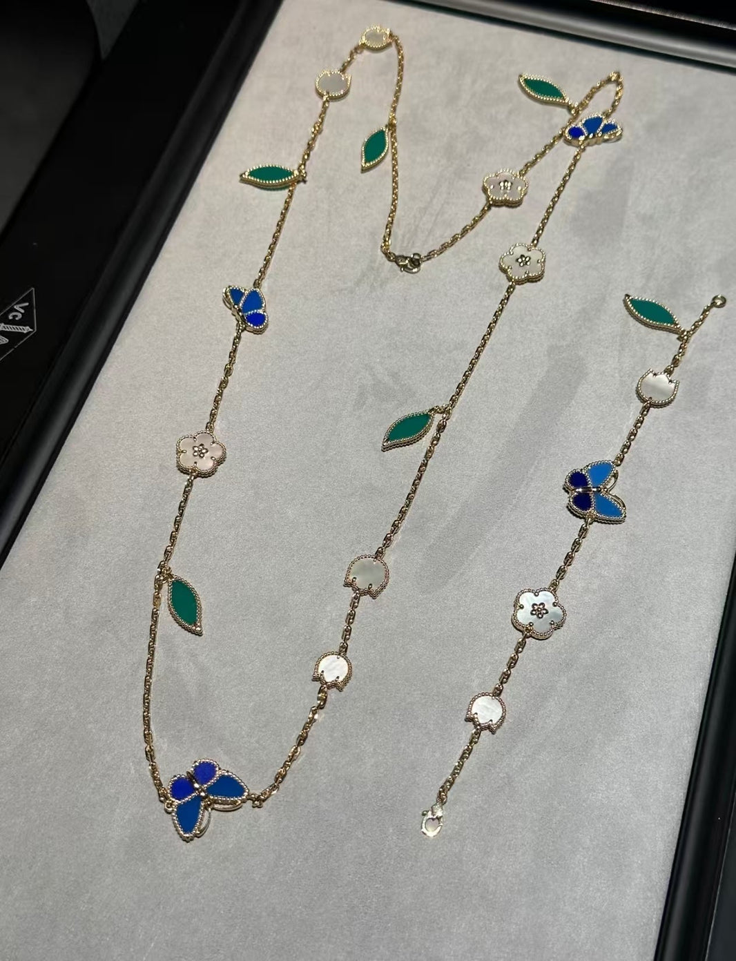 [Super Jewellery ]LUCKY SPRING GOLD  MOTIFS  NECKLACE