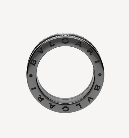 [Super]ZERO 1 ROCK FOUR-BAND BLACK CERAMIC WITH STUDDED SPIRAL AND PAVED DIAMONDS RING