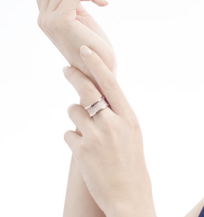 [Super]ZERO 1 WITH PAVED DIAMONDS ON THE SPIRAL RING