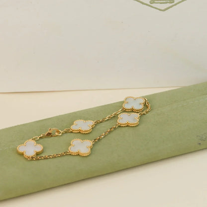[Super Jewellery]CLOVER WHITE PEARL MOP 5 MOTIF BRACELET COLLECTION