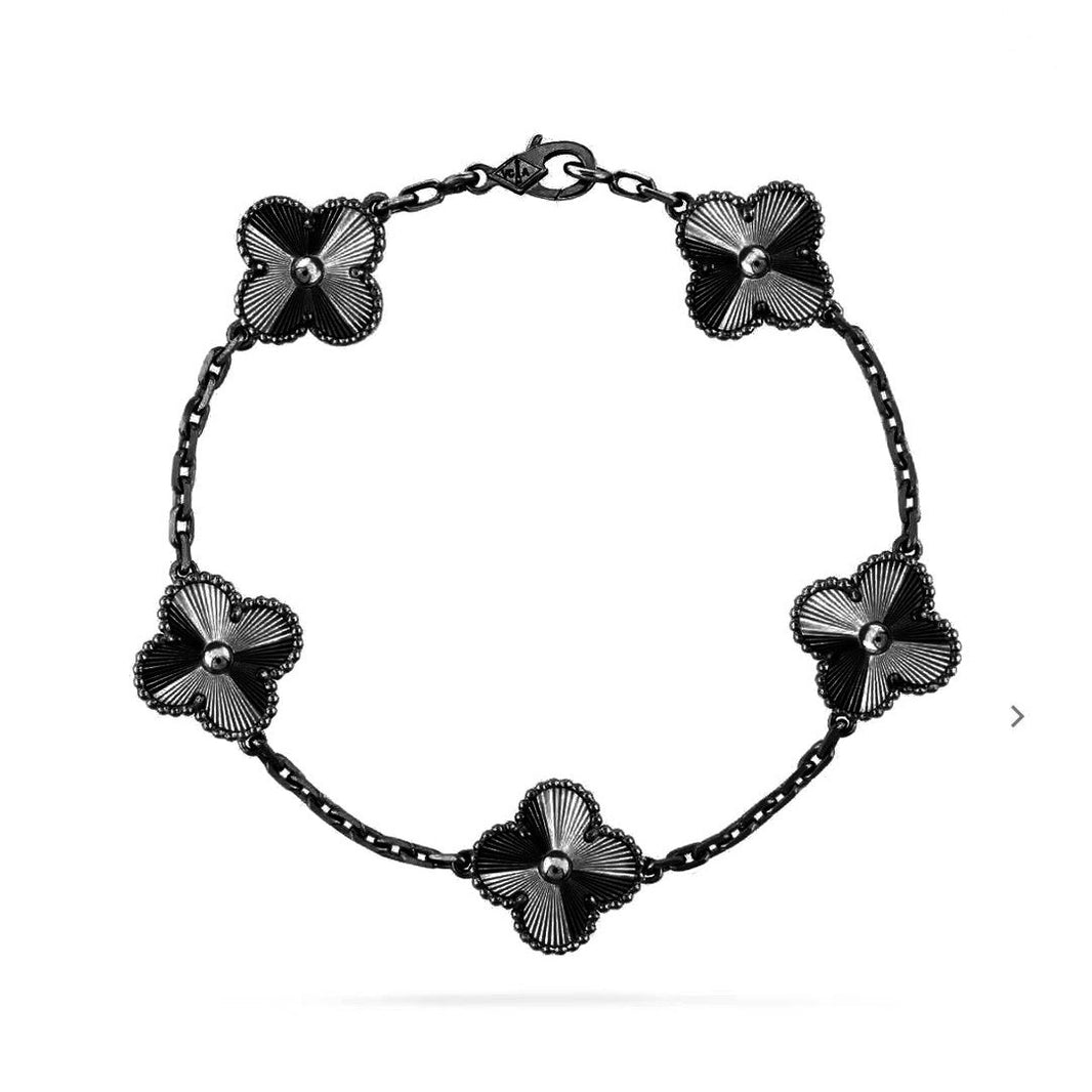 [Super Jewellery]CLOVER 5 MOTIF BLACK BRACELET