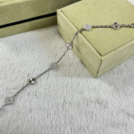 [Super Jewellery]CLOVER 6 MOTIF DIAMOND LASER BRACELET