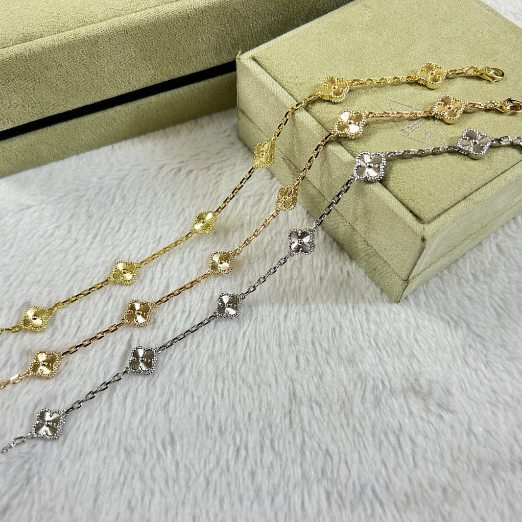 [Super Jewellery]CLOVER 6 MOTIF DIAMOND BRACELET