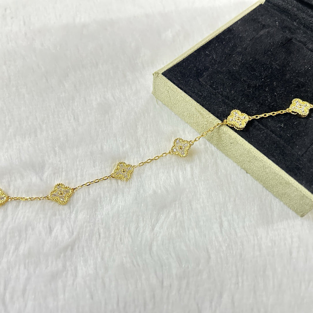 [Super Jewellery]CLOVER 6 MOTIF DIAMOND BRACELET