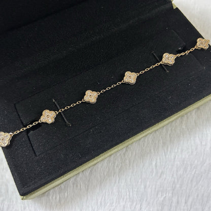 [Super Jewellery]CLOVER 6 MOTIF DIAMOND BRACELET