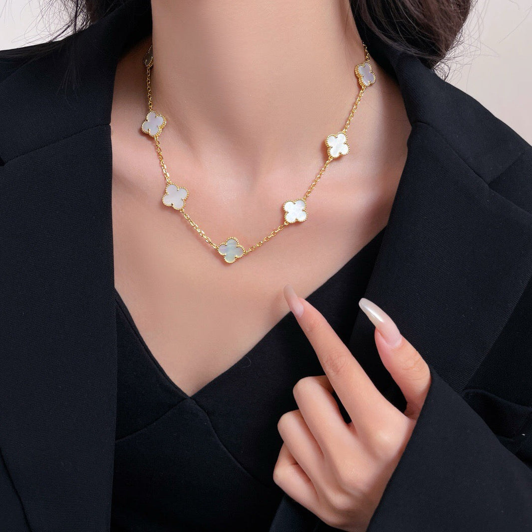 [Super Jewellery]CLOVER 10 MOTIFS WHITE MOTHER OF PEARL NECKLACE