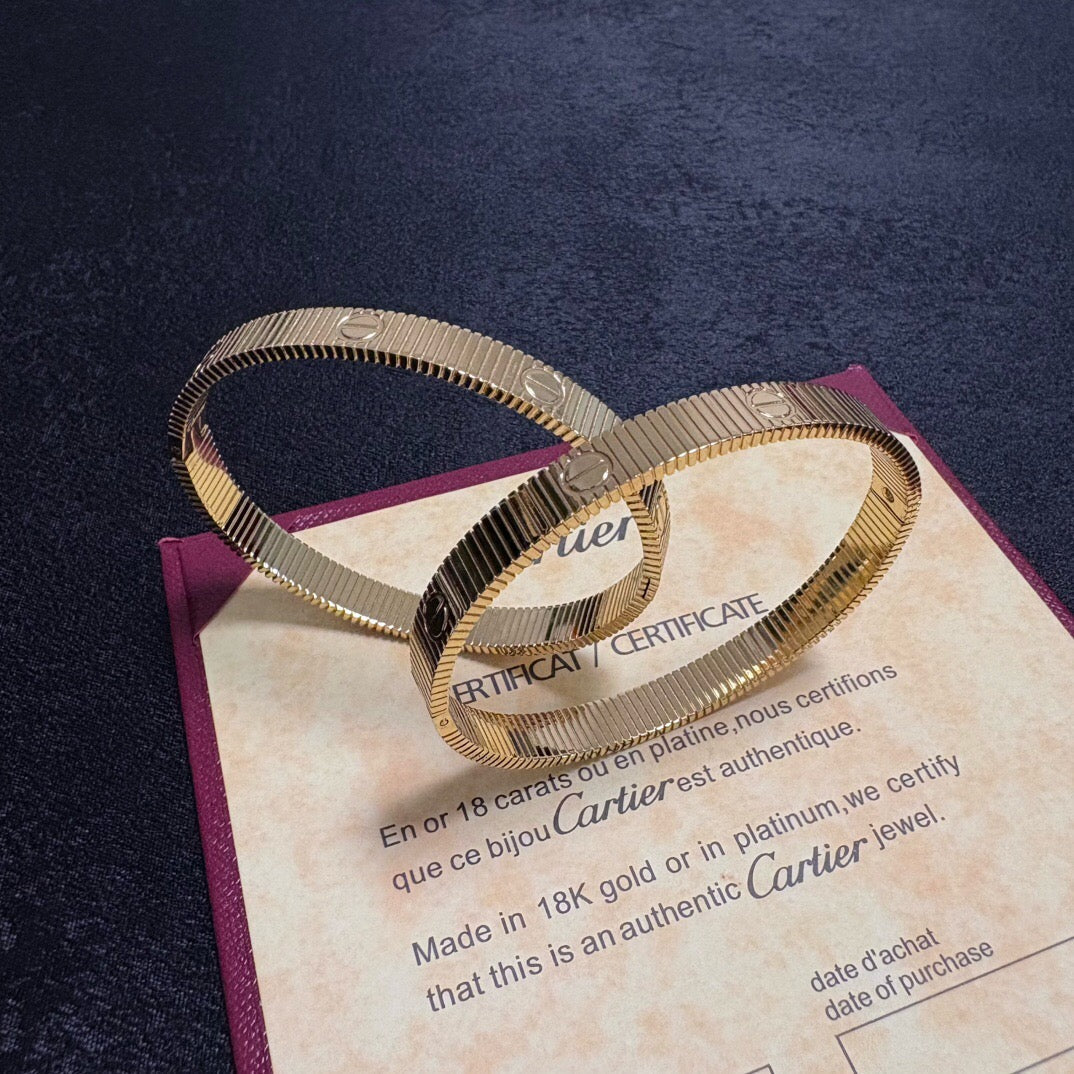 [Super CiCi ]LOVE UNLIMITED ARMBAND