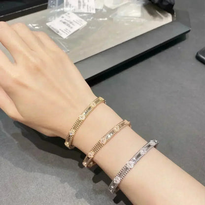 [Super Jewellery]CLOVER BRACELET 4MM DIAMONDS