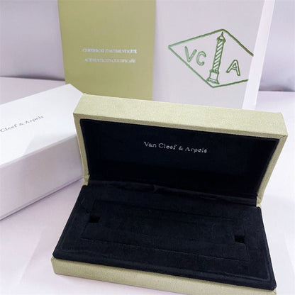 [Super Jewellery]VA CLOVER BRACELET NECKLACE RING BOX GIFT BAG