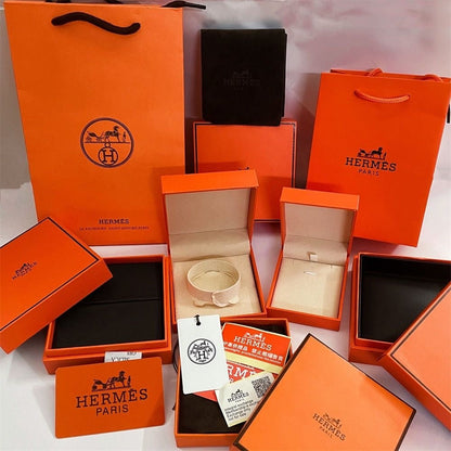 [Super Jewellery]HM BRACELET NECKLACE RING BOX GIFT BAG