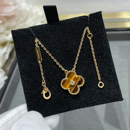 [Super Jewellery]CLOVER 15MM DIAMOND AND YELLOW TIGER'S EYE AGATE necklace