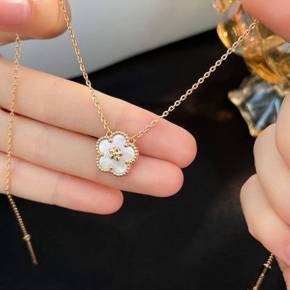[Super Jewellery]LUCKY  WHITE MOP  PLUM BLOSSOM NECKLACE