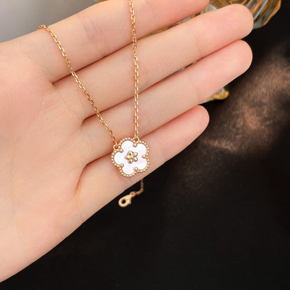 [Super Jewellery]LUCKY  WHITE MOP  PLUM BLOSSOM NECKLACE