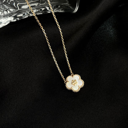 [Super Jewellery]LUCKY  WHITE MOP  PLUM BLOSSOM NECKLACE