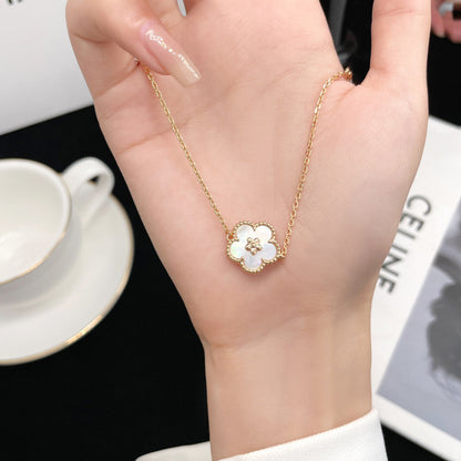 [Super Jewellery]LUCKY WHITE MOP PLUM BLOSSOM  BRACELET