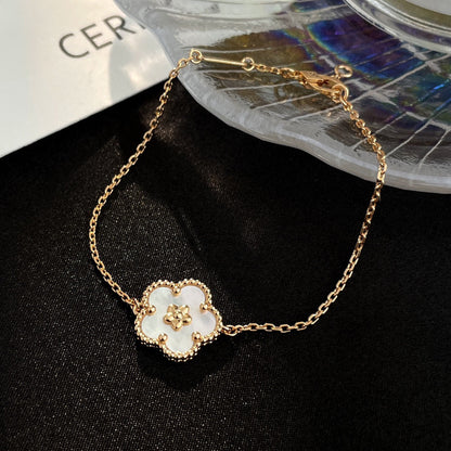 [Super Jewellery]LUCKY WHITE MOP PLUM BLOSSOM  BRACELET