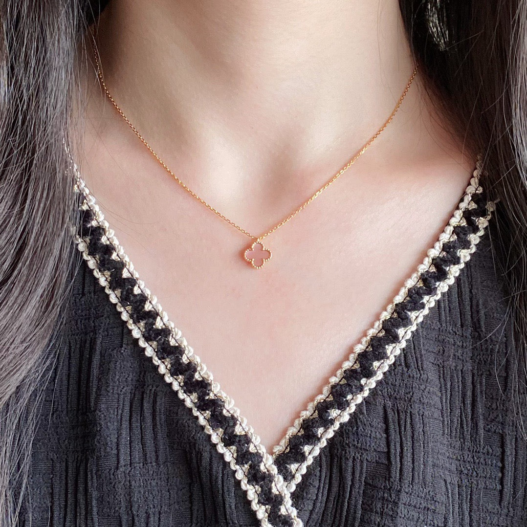 [Super CiCi ]CLOVER 9.5MM PINK MOTHER OF PEARL SINGLE FLOWER NECKLACE