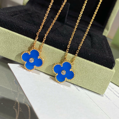 [Super Jewellery]CLOVER 15MM DIAMOND AND BLUE AGATE NECKLACE