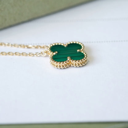[Super Jewellery]CLOVER 15MM MALACHITE SINGLE FLOWER  NECKLACE