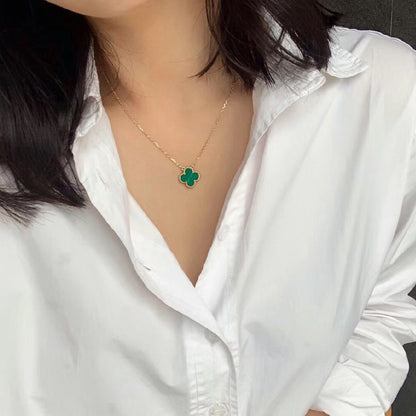 [Super Jewellery]CLOVER 15MM MALACHITE SINGLE FLOWER  NECKLACE