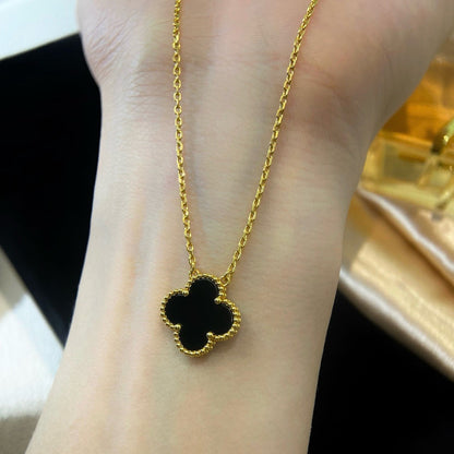 [Super Jewellery]CLOVER 15MM BLACK ONYX SINGLE FLOWER NECKLACE