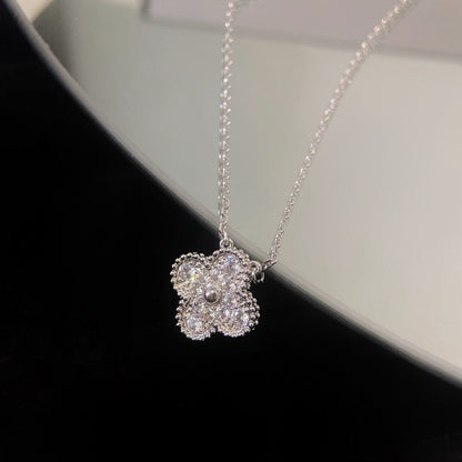 [Super Jewellery]CLOVER 15MM DIAMOND SINGLE FLOWER NECKLACE