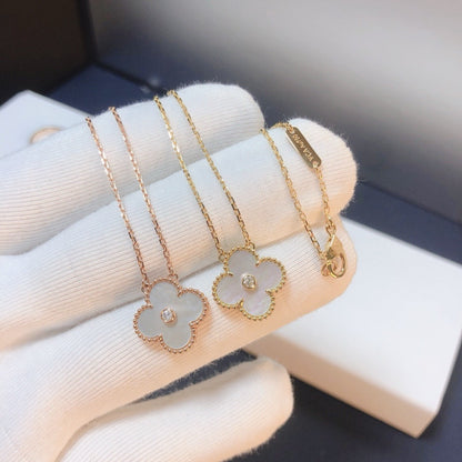 [Super Jewellery]CLOVER 15MM DIAMOND WHITE FRITILLARIA NECKLACE