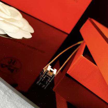 [Super Jewellery]H WHITE SQUARE GOLD NECKLACE