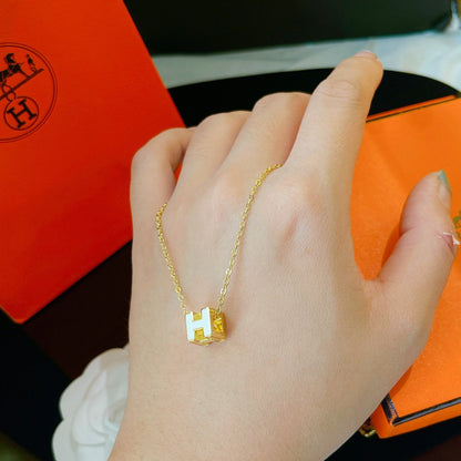 [Super Jewellery]H WHITE SQUARE GOLD NECKLACE