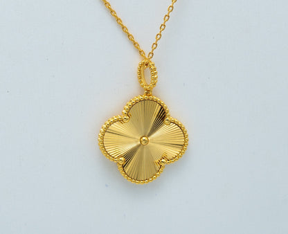 [Super Jewellery]CLOVER 25MM PEDANT NECKLACE GOLD