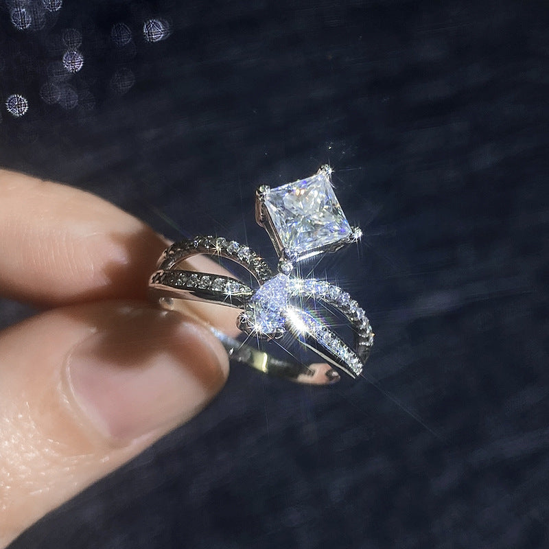 [Super CiCi]ELEGANTES DOPPELT VERDREHTES MOISSANIT-RING