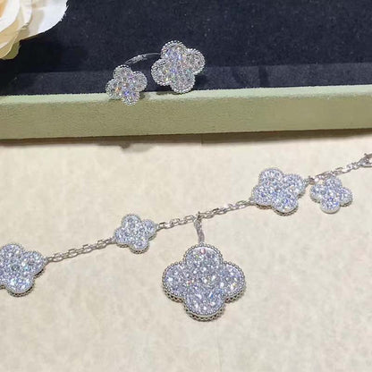 [Super Jewellery]CLOVER 6 MOTIFS SILVER DIAMOND BRACELET