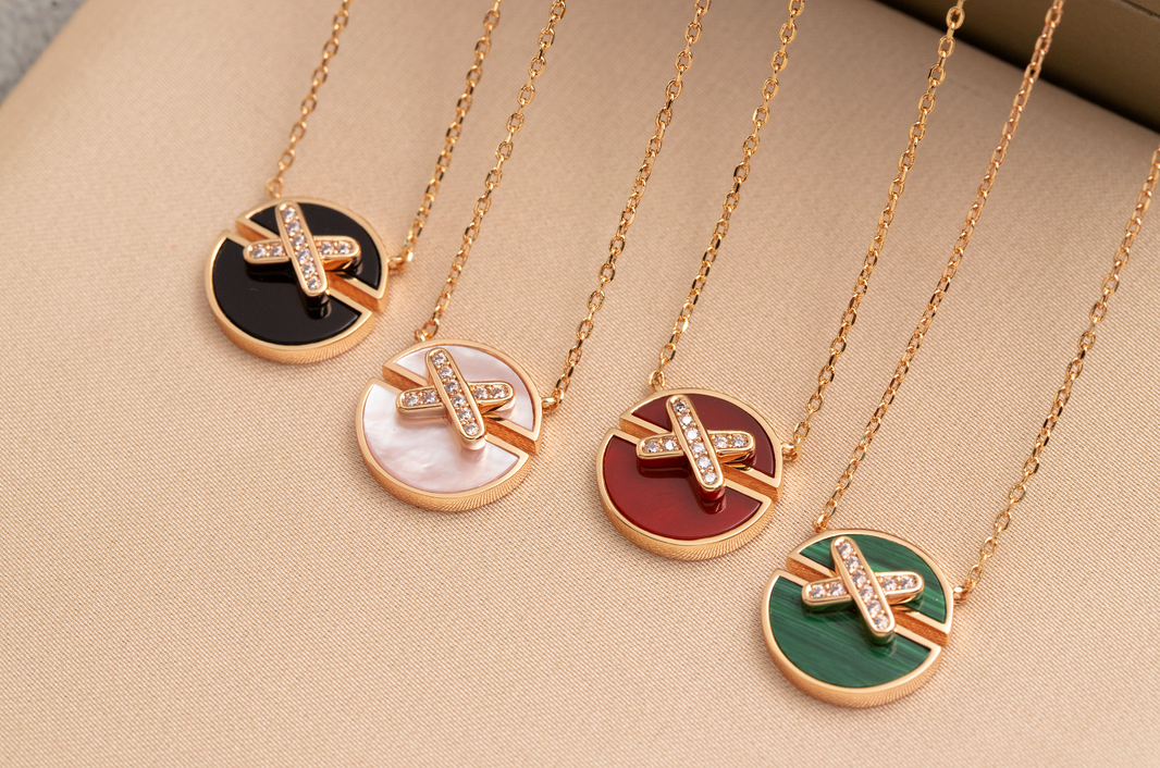 [Super Jewellery]JEUX DE PINK GOLD DIAMOND NECKLACE