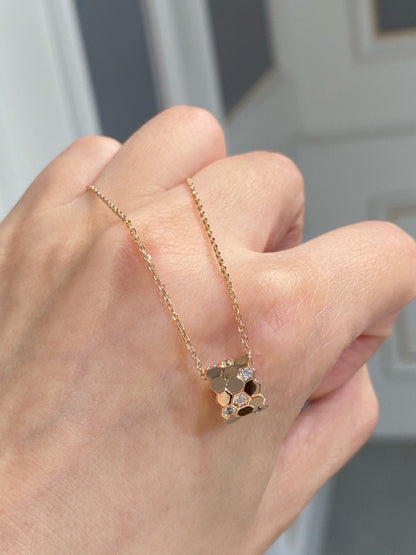 [Super Jewellery]BEE LOVE DIAMOND NECKLACE