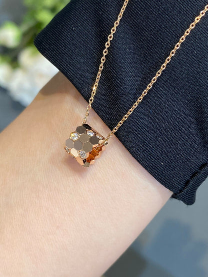 [Super Jewellery]BEE LOVE DIAMOND NECKLACE
