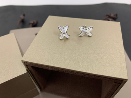 [Super Jewellery]JEUX DE WHITE MOP SILVER DIAMOND EARRINGS