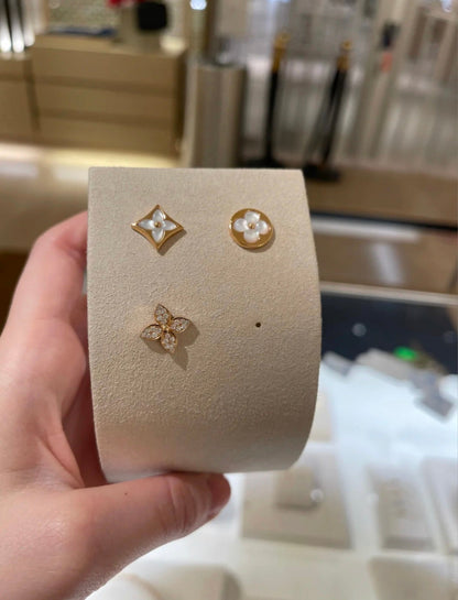 [Super Jewellery]STAR BLOSSOM STUD EARRINGS PINK GOLD DIAMONDS