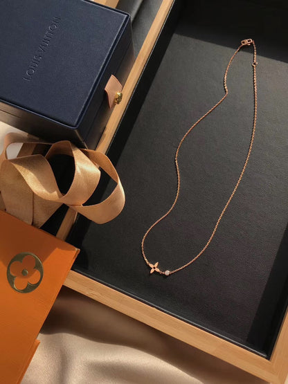 [Super Jewellery]BLOSSOM PENDANT PINK GOLD AND DIAMOND