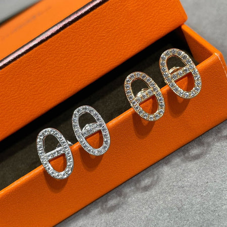 [Super Jewellery]HM FULL DIAMOND PIG NOSE STUD EARRINGS