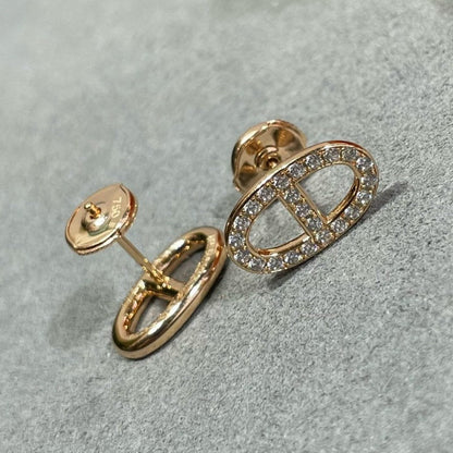 [Super Jewellery]HM FULL DIAMOND PIG NOSE STUD EARRINGS