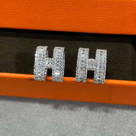 [Super Jewellery]H STUD EARRINGS WITH SILVER DIAMONDS